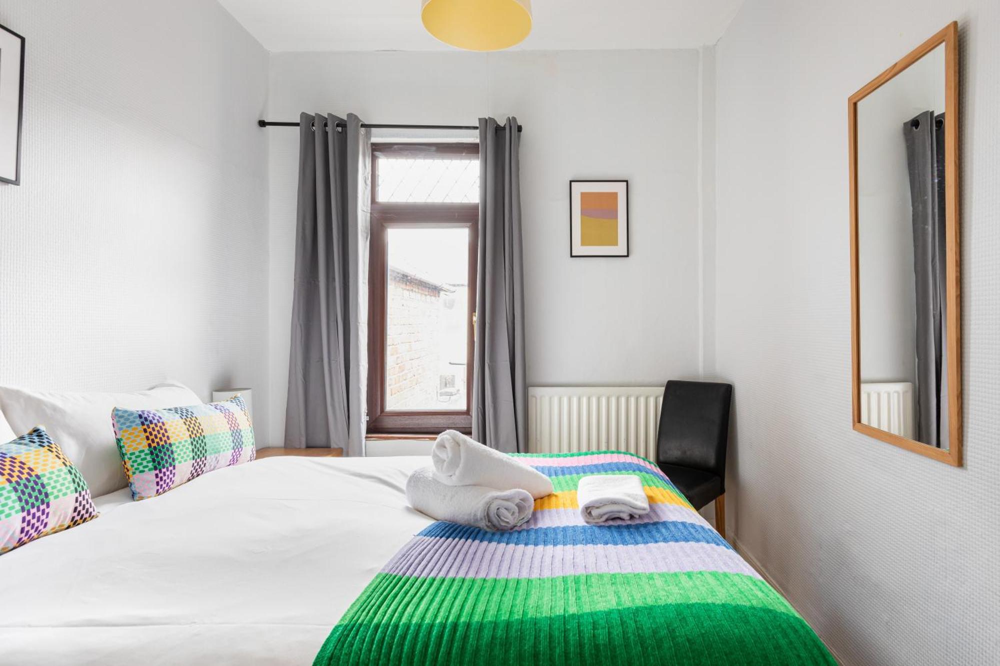 Casa vacanze - 3 Bedroom Cosy - Walking Distance To